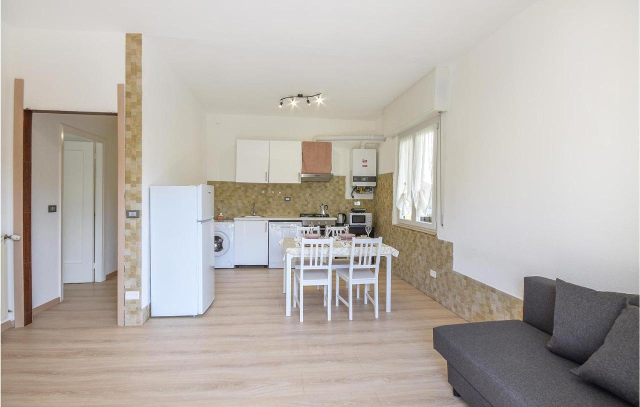 Amazing Apartment In Rapallo With Kitchen Exterior foto